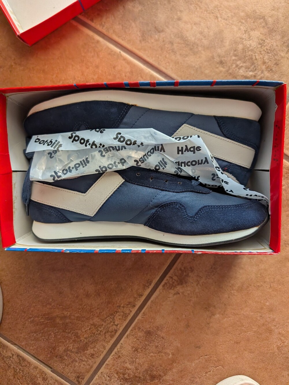 Saucony Blue and Red Branded Box Accent